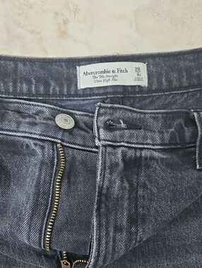 Abercrombie & Fitch Washed Black High Rise 90s Straight